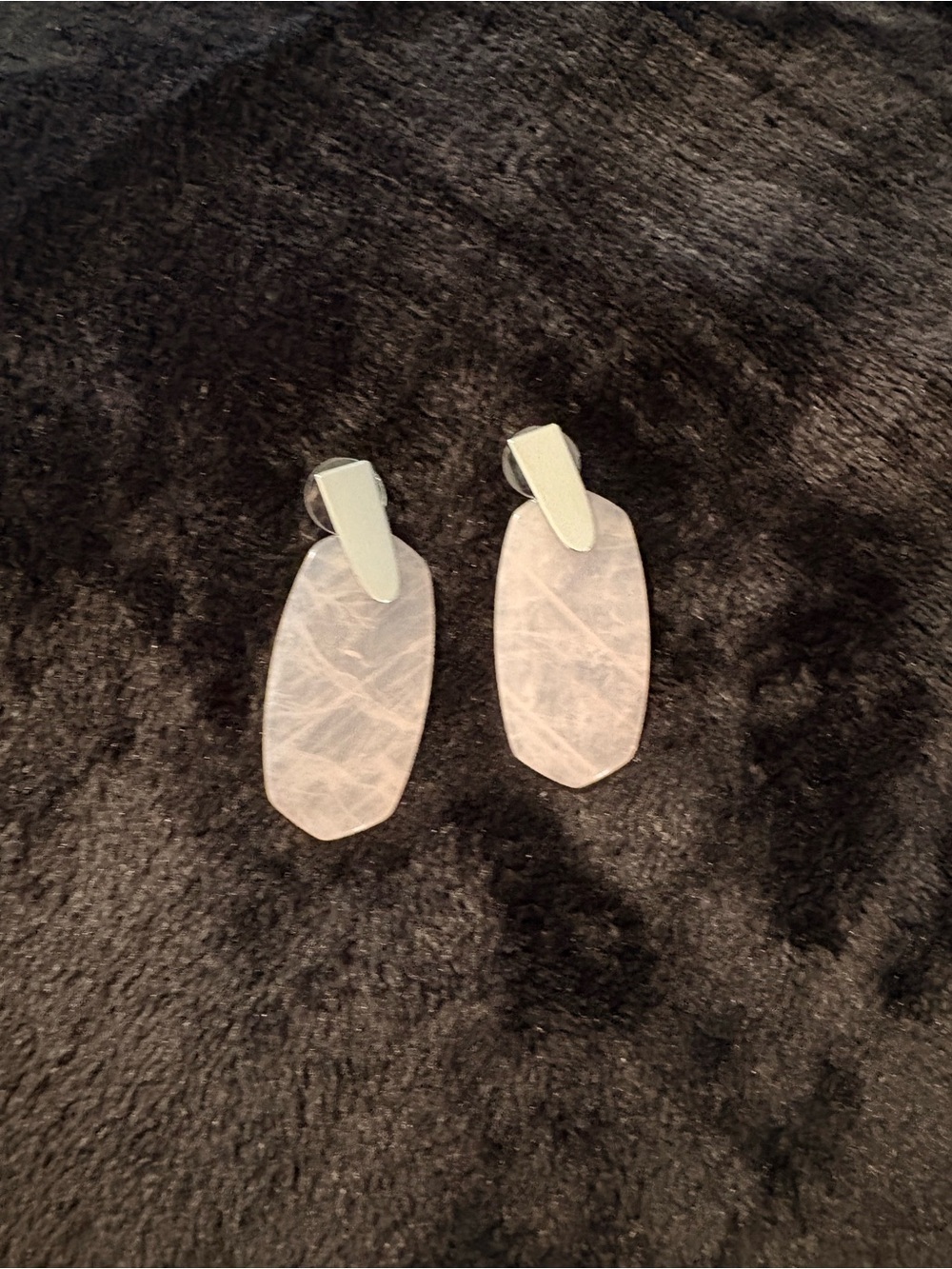 Kendra Scott Pale Pink Earrings